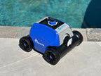 Coyote pool robot